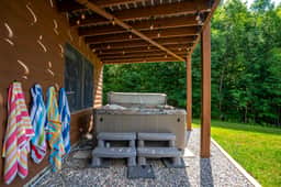 Hillside Hideaway - Image 3