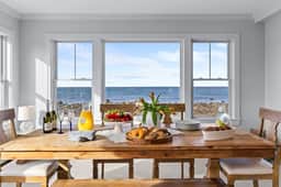 Seaside Waterfront Estate - Image 5