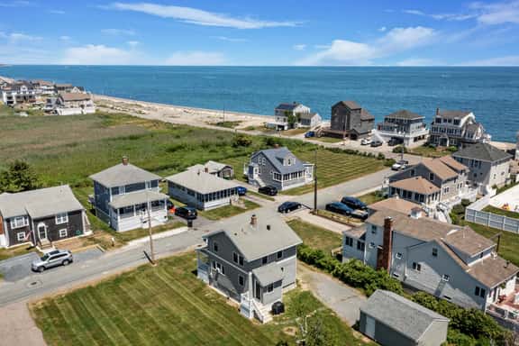 Scituate Sands Retreat - Image 1