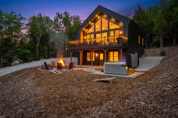 Thunder Snow Chalet - Image 1