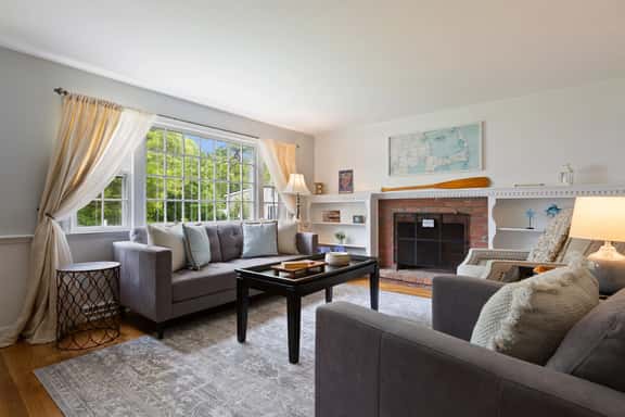 Homeport Hideaway - Image 1