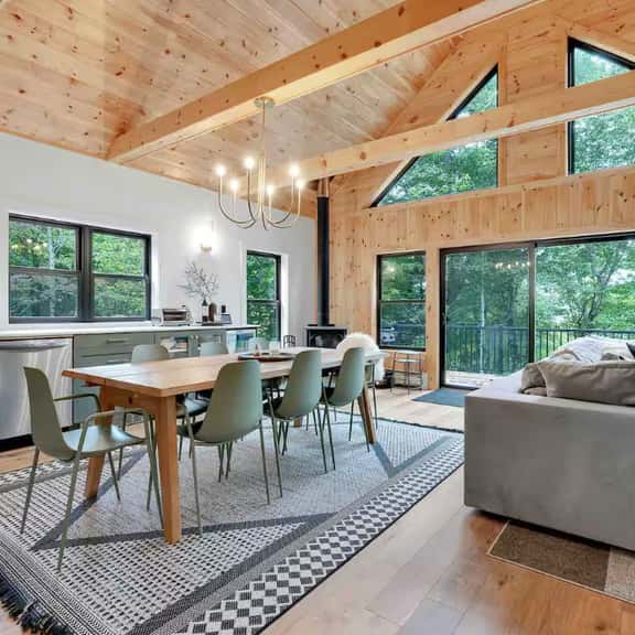 Saddleback Mountain Home - Image 1