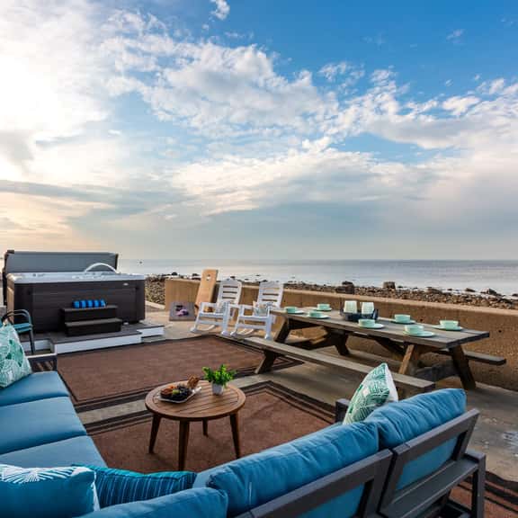 Ocean Edge Getaway - Image 1
