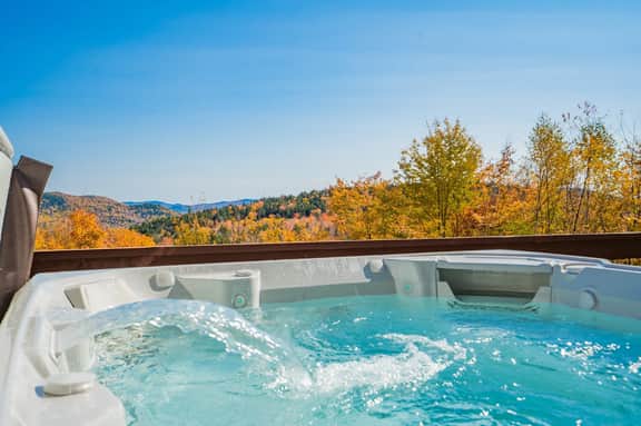 The Lookout Chalet - Image 2