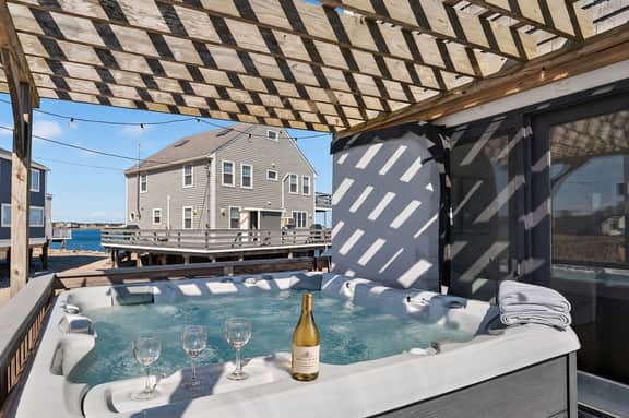 Seaside Coastal Retreat - Image 2